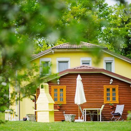 Apartman Sunny Hills クラピナ エクステリア 写真