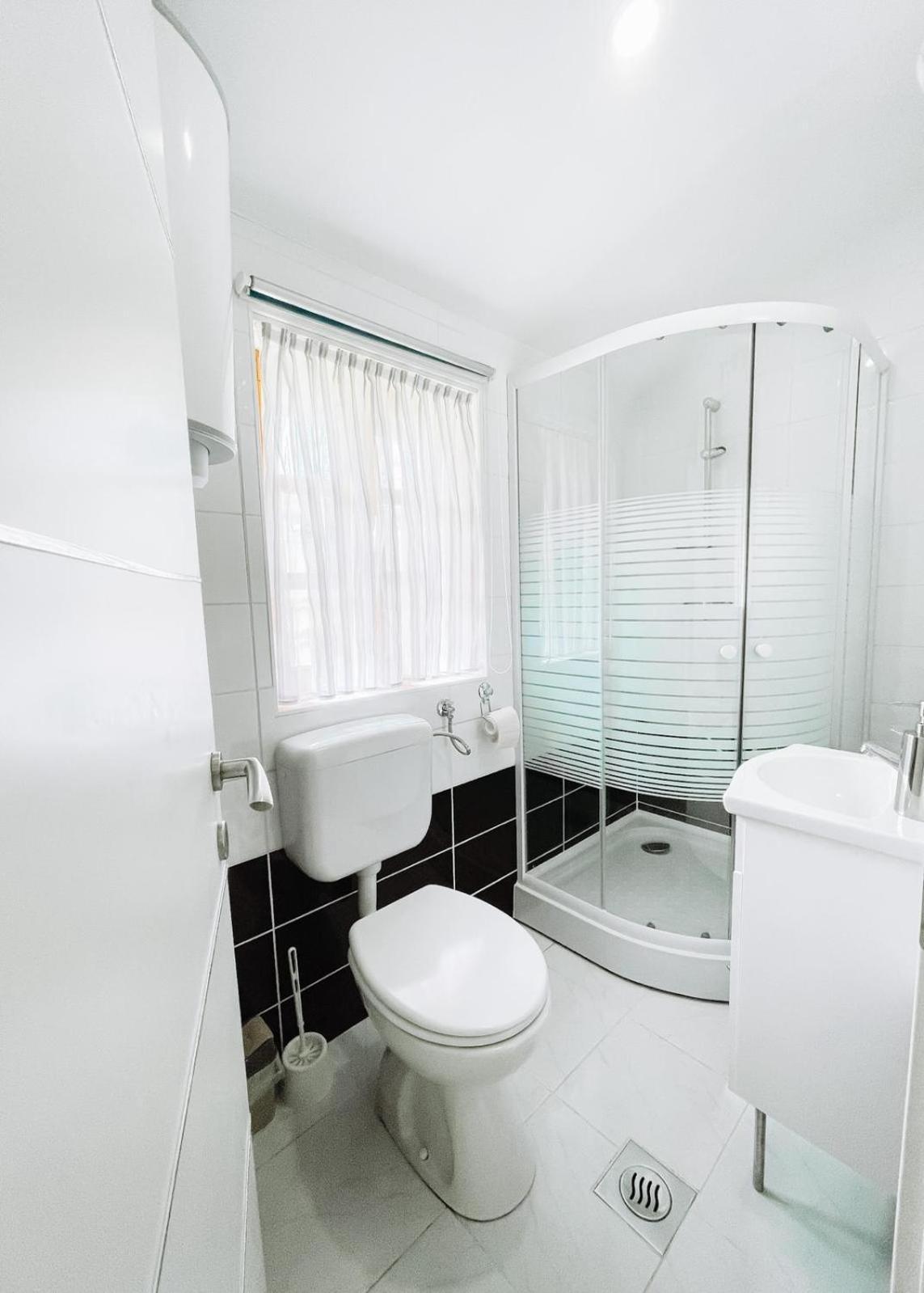Apartman Sunny Hills クラピナ エクステリア 写真